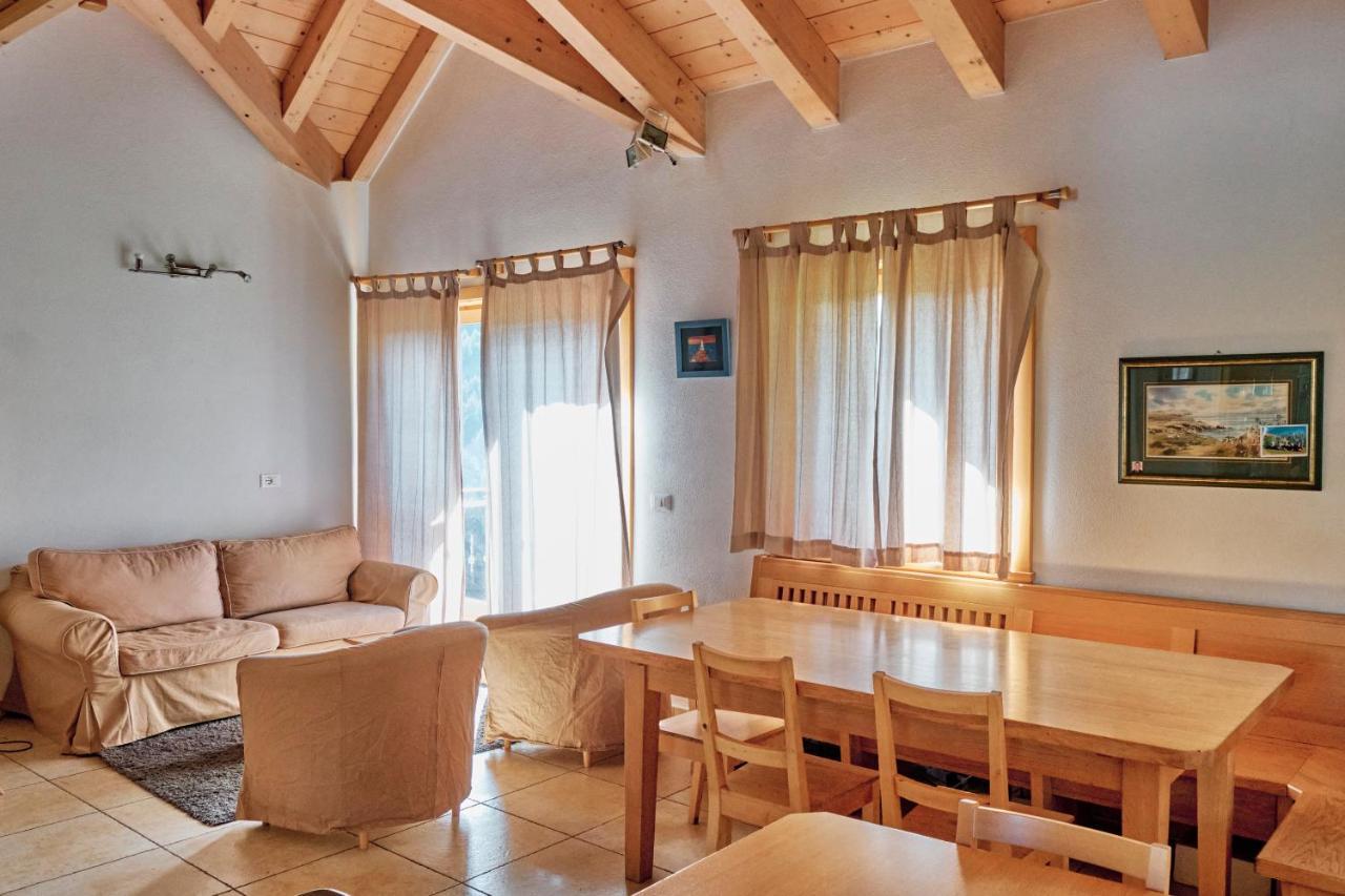 Casa Zelda Apartment ลีวินโญ ภายนอก รูปภาพ